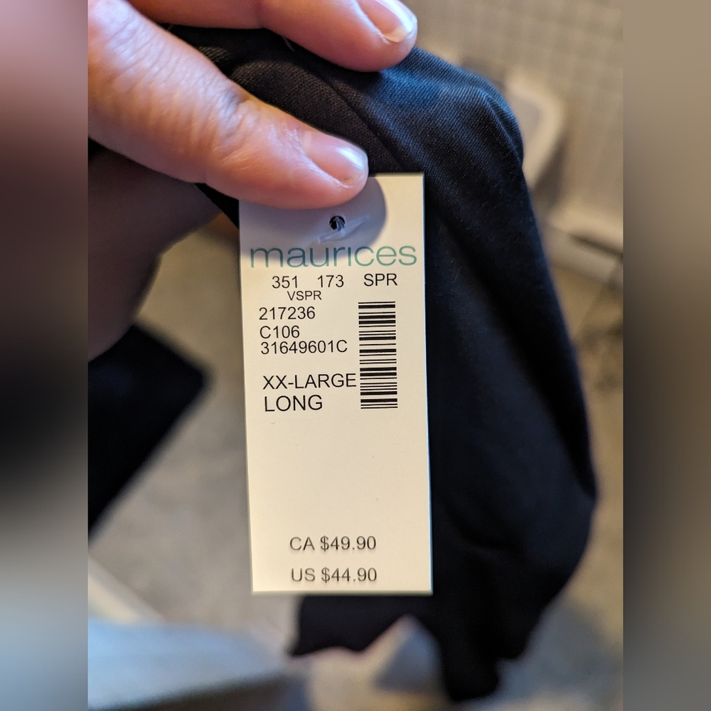 NWT Black Skinny Jeans dress pants - Picture 3 of 3